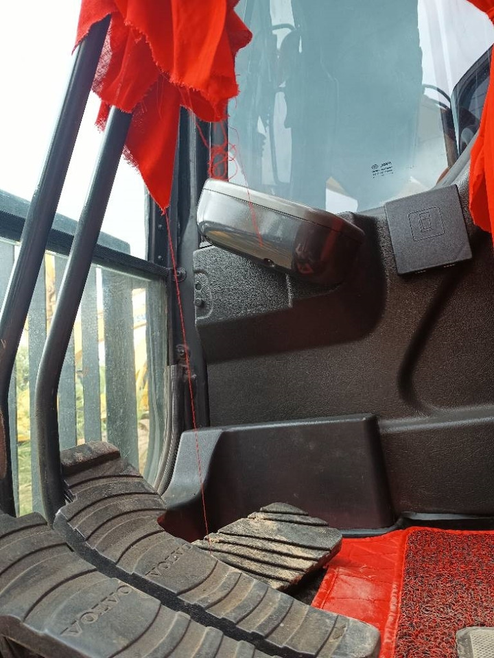 Volvo EC 290 - Escavadora de rastos: foto 4 Volvo EC 290 - Escavadora de rastos: foto 4