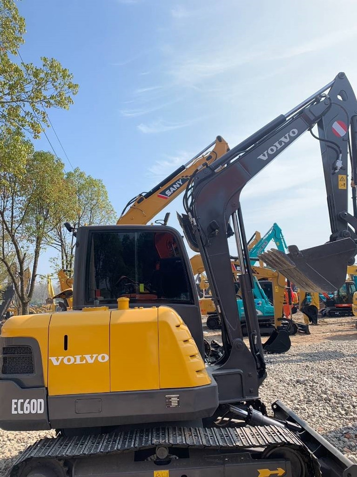 Volvo EC 60 D - Mini escavadeira: foto 3 Volvo EC 60 D - Mini escavadeira: foto 3