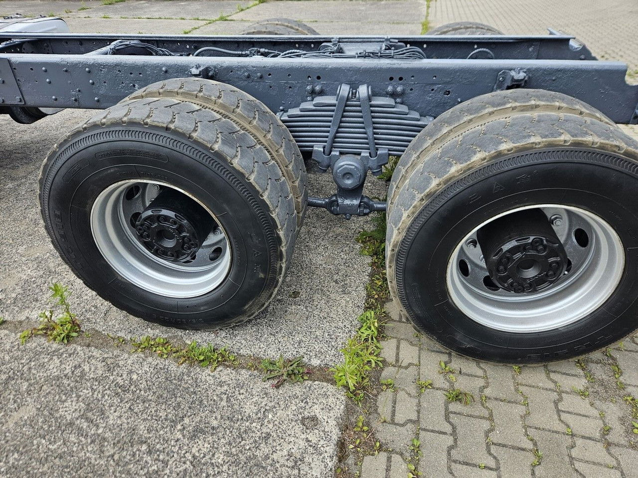 Caminhão chassi Scania 144 530 6X4 Manual Pump AND Injectros - Full Sprin G: foto 7 Caminhão chassi Scania 144 530 6X4 Manual Pump AND Injectros - Full Sprin G: foto 7