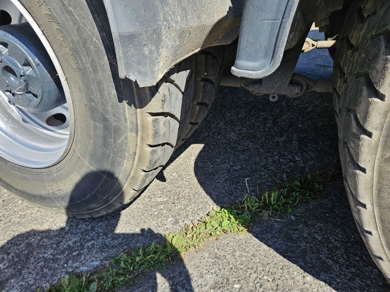 Caminhão basculante Scania R420 8x4 - Tipper - full spring - 2007 year: foto 12