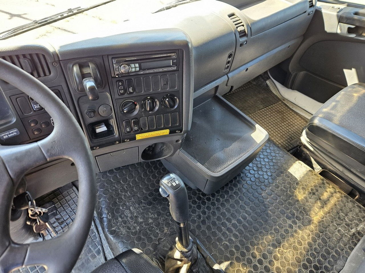 Caminhão basculante Scania R420 8x4 - Tipper - full spring - 2007 year: foto 21