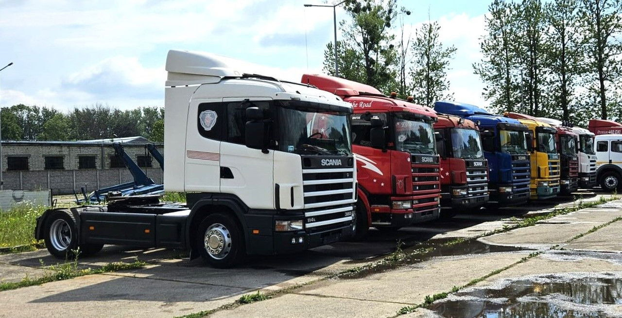 Scania 114,124 - Tractor: foto 1 Scania 114,124 - Tractor: foto 1