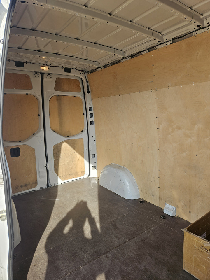 Carrinha de contentor Mercedes-Benz Mercedes-Benz Sprinter L2H2 907 315 CDI: foto 8 Carrinha de contentor Mercedes-Benz Mercedes-Benz Sprinter L2H2 907 315 CDI: foto 8