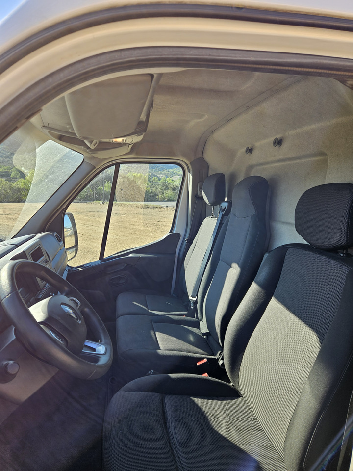 Renault Master III pack confort L3H2 P3 135LE - Carrinha de contentor: foto 5 Renault Master III pack confort L3H2 P3 135LE - Carrinha de contentor: foto 5