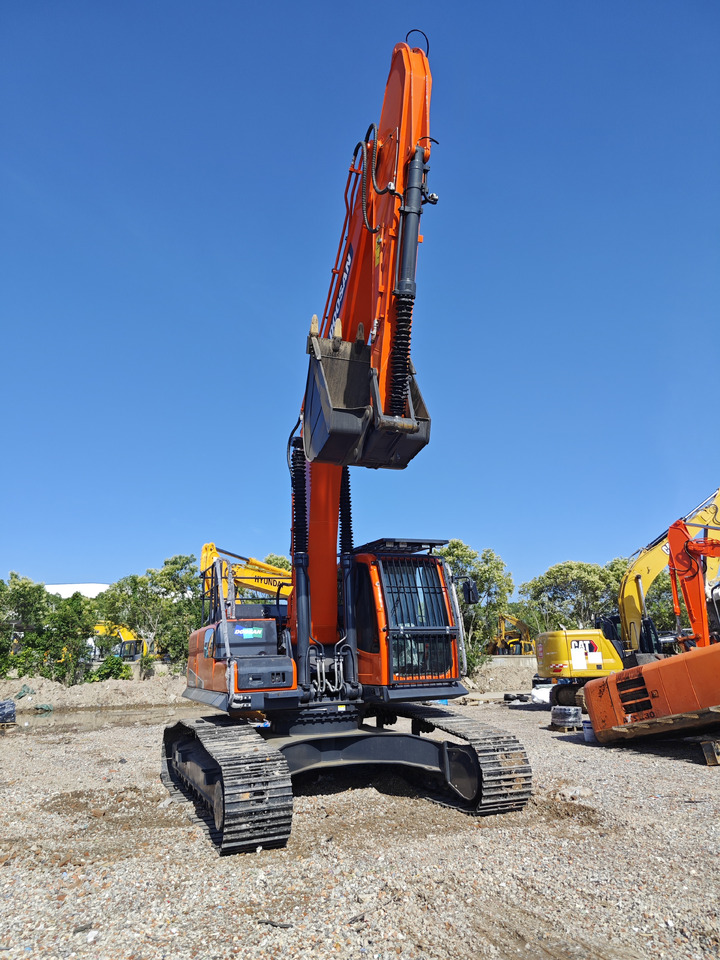 DOOSAN DX300 used excavator - Guindaste móvel: foto 2 DOOSAN DX300 used excavator - Guindaste móvel: foto 2