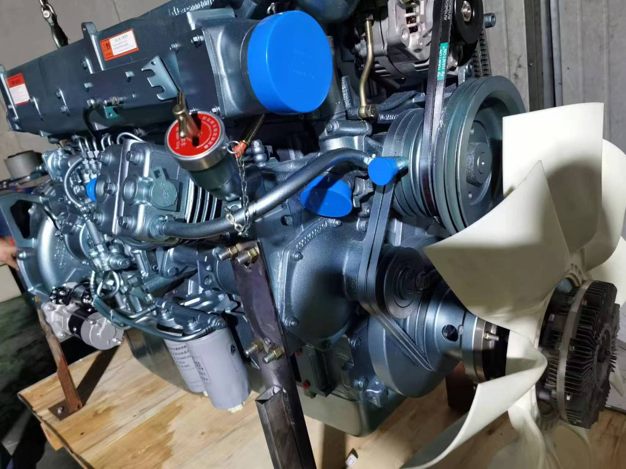 WEICHAI WD615 Euro II NEW ENGINE for crane - Motor de Máquina de construção: foto 3 WEICHAI WD615 Euro II NEW ENGINE for crane - Motor de Máquina de construção: foto 3