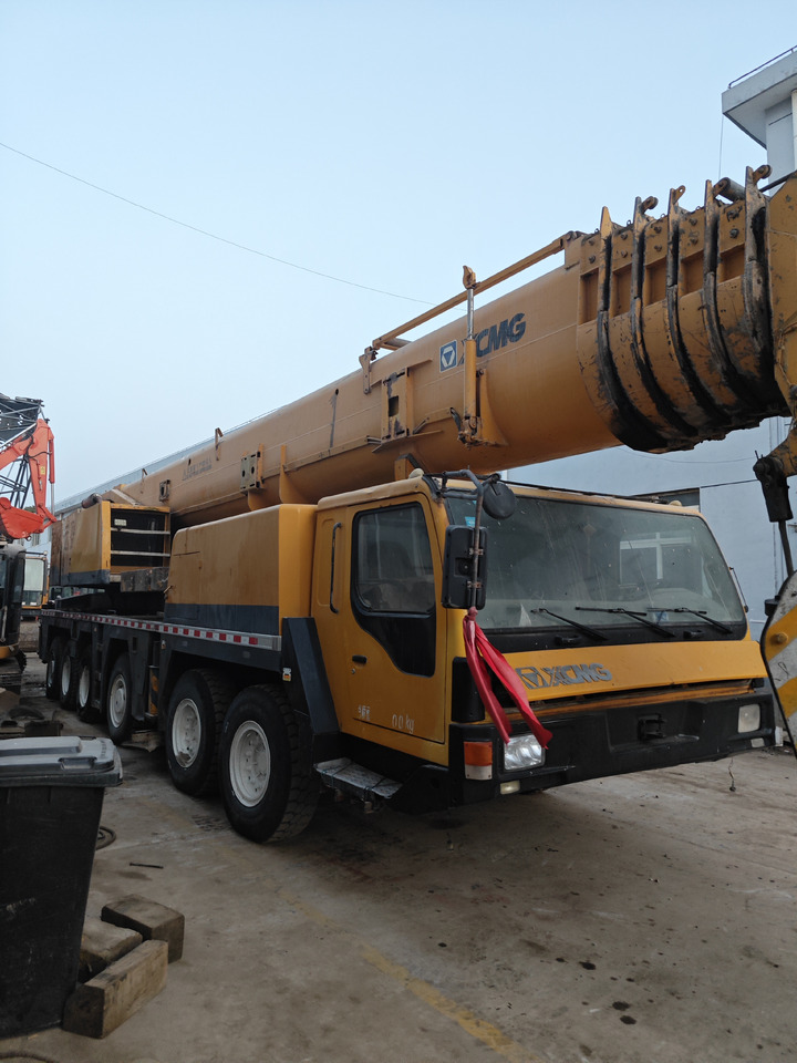 XCMG QY130K 130TON Truck crane - Guindaste móvel: foto 1 XCMG QY130K 130TON Truck crane - Guindaste móvel: foto 1