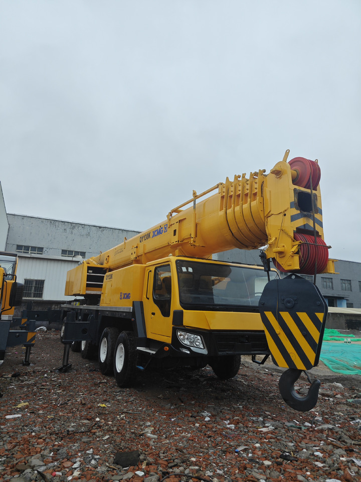 XCMG QY130K QY130K-II used crane 130t - Guindaste móvel: foto 4 XCMG QY130K QY130K-II used crane 130t - Guindaste móvel: foto 4
