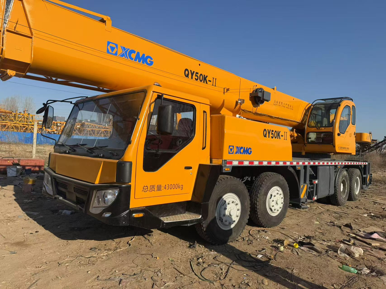 XCMG QY50K Truck Crane 50t used crane - Guindaste móvel: foto 1 XCMG QY50K Truck Crane 50t used crane - Guindaste móvel: foto 1