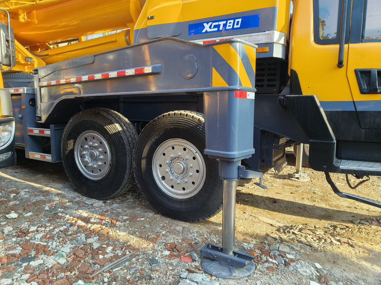 XCMG XCT80 80t crane - Guindaste móvel: foto 5 XCMG XCT80 80t crane - Guindaste móvel: foto 5