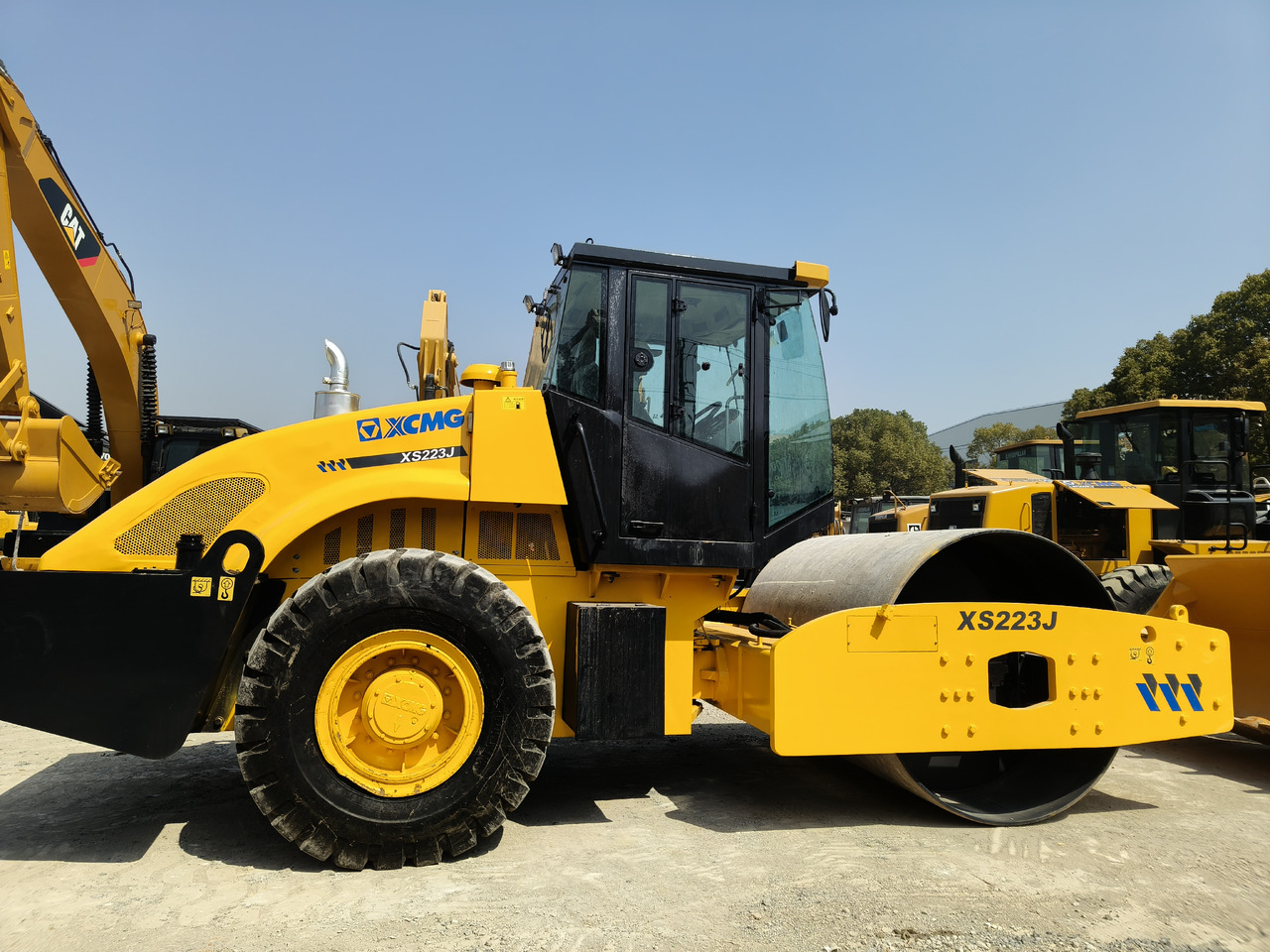 XCMG XS223J USED ROAD ROLLER - Compactador: foto 1 XCMG XS223J USED ROAD ROLLER - Compactador: foto 1