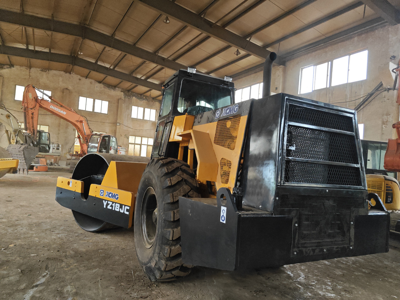 XCMG YZ18JC - Compactador: foto 2 XCMG YZ18JC - Compactador: foto 2