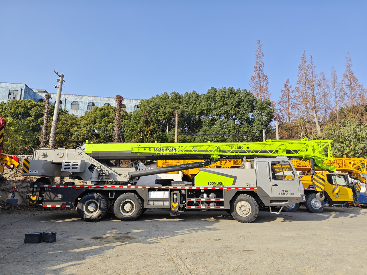 ZOOMLION ZTC250V 25TON - Guindaste móvel: foto 4 ZOOMLION ZTC250V 25TON - Guindaste móvel: foto 4