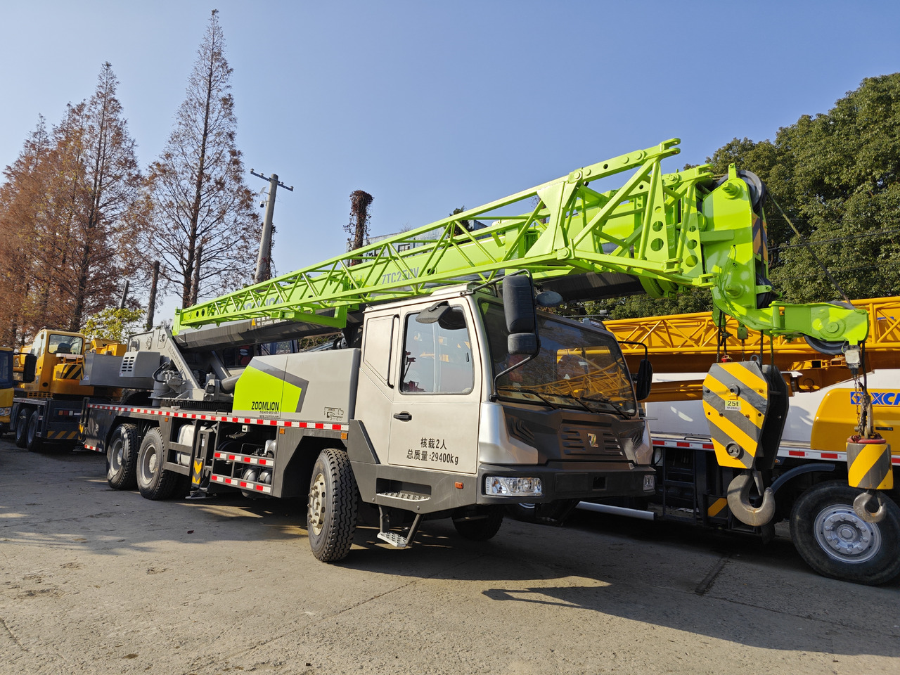 ZOOMLION ZTC250V - Guindaste móvel: foto 2 ZOOMLION ZTC250V - Guindaste móvel: foto 2