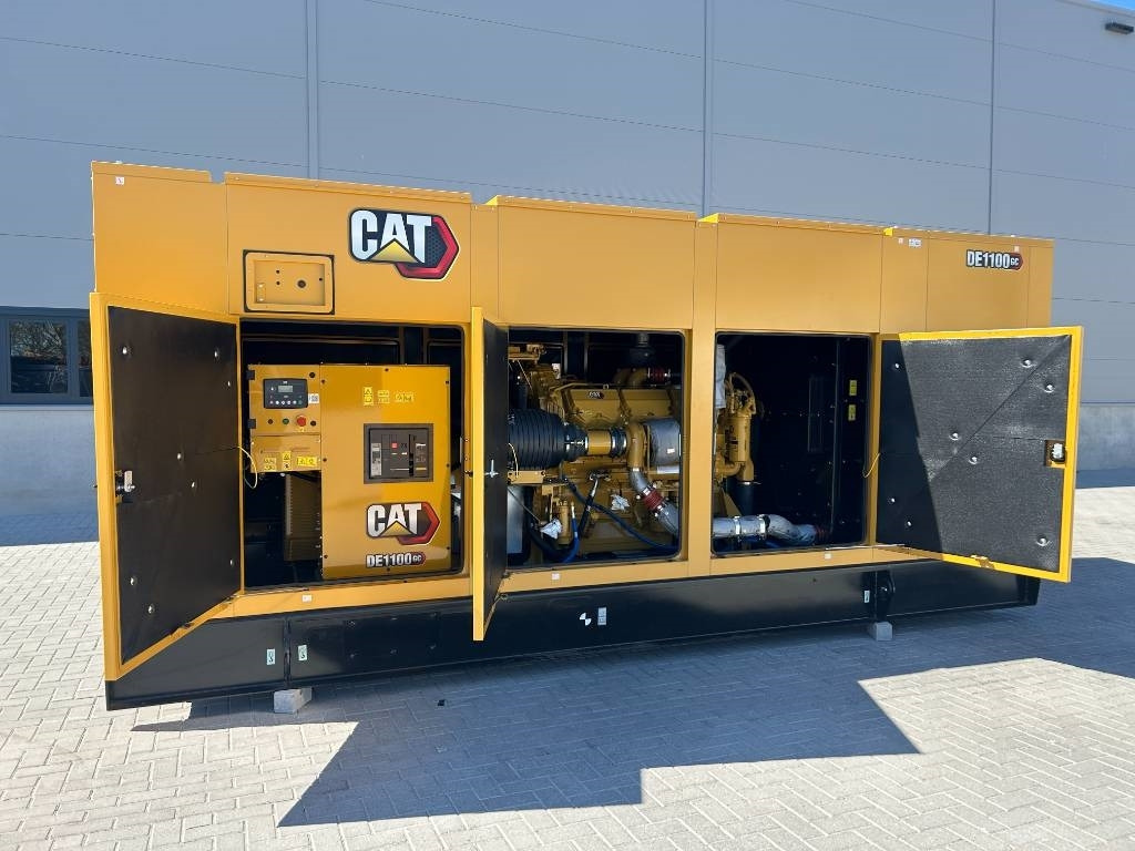 CAT DE1100GC - 1.100 kVA Standby Generator - DPX-18225 - Gerador elétrico: foto 4 CAT DE1100GC - 1.100 kVA Standby Generator - DPX-18225 - Gerador elétrico: foto 4