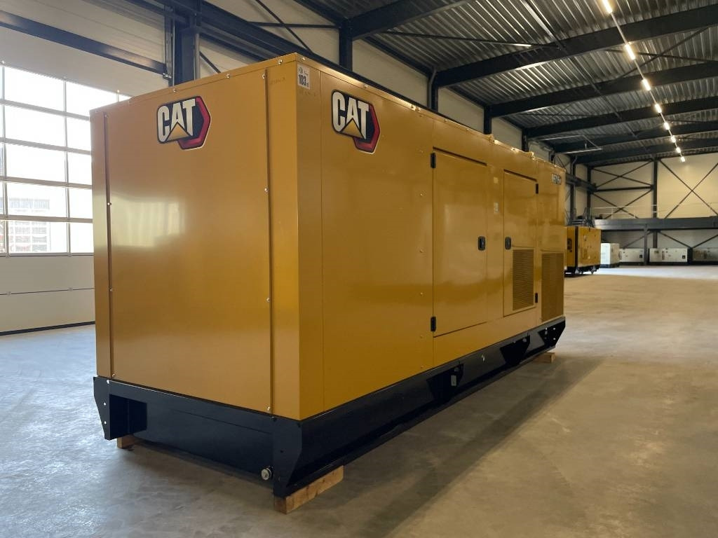 CAT DE715GC - 715 kVA Stand-by Generator - DPX-18224 - Gerador elétrico: foto 4 CAT DE715GC - 715 kVA Stand-by Generator - DPX-18224 - Gerador elétrico: foto 4