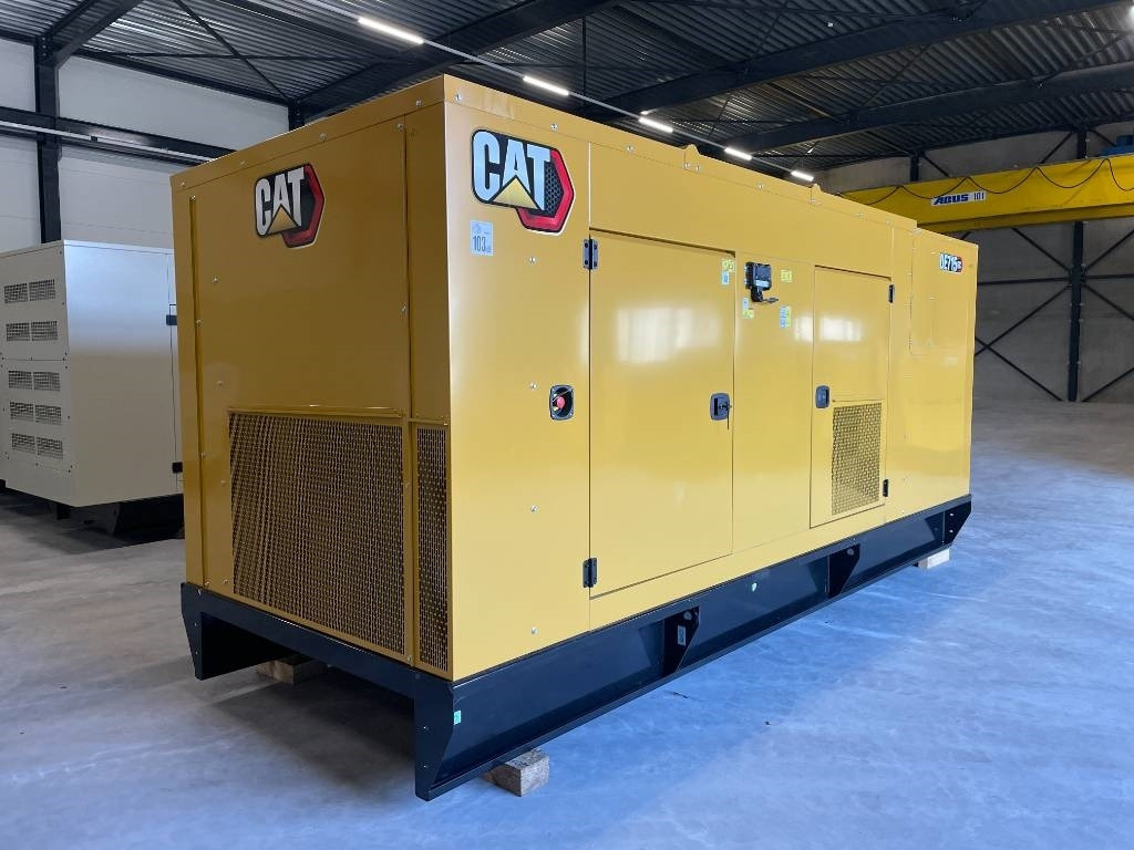 CAT DE715GC - 715 kVA Stand-by Generator - DPX-18224 - Gerador elétrico: foto 2 CAT DE715GC - 715 kVA Stand-by Generator - DPX-18224 - Gerador elétrico: foto 2