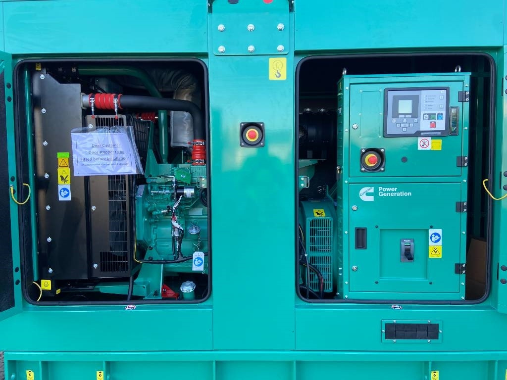 Cummins C170D5 - 170 kVA Generator - DPX-18511 - Gerador elétrico: foto 5 Cummins C170D5 - 170 kVA Generator - DPX-18511 - Gerador elétrico: foto 5