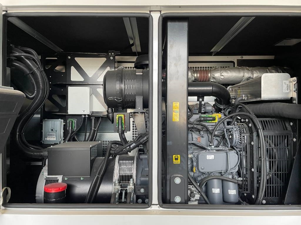 Deutz TCD4.1L4 - 105 kVA Stage V Generator - DPX-19011 - Gerador elétrico: foto 5 Deutz TCD4.1L4 - 105 kVA Stage V Generator - DPX-19011 - Gerador elétrico: foto 5