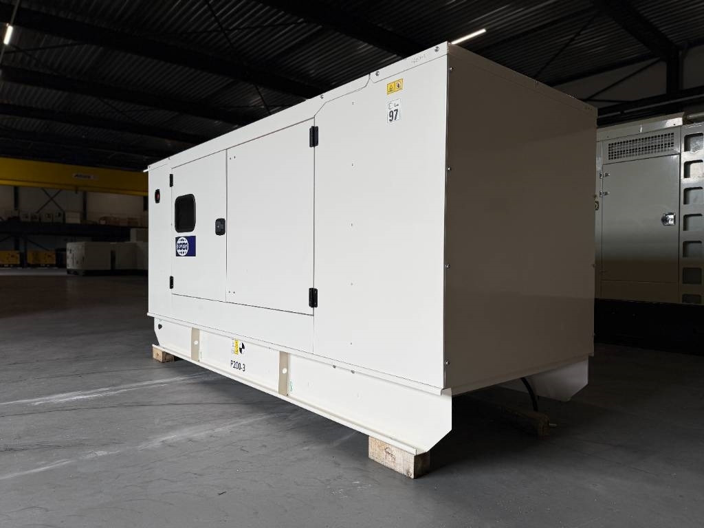 FG Wilson P200-3 - 200 kVA Genset - DPX-16011  - Gerador elétrico: foto 5 FG Wilson P200-3 - 200 kVA Genset - DPX-16011  - Gerador elétrico: foto 5