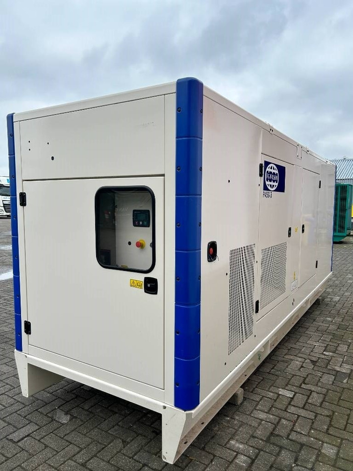 FG Wilson P450-3 - 450 kVA Genset - DPX-16018 - Gerador elétrico: foto 3 FG Wilson P450-3 - 450 kVA Genset - DPX-16018 - Gerador elétrico: foto 3