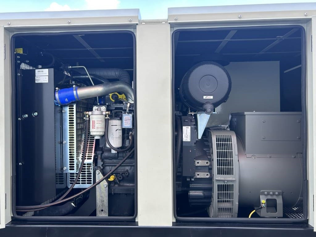 Gerador elétrico nuevo Iveco NEF45TM3 - 132 kVA Generator - DPX-19792: foto 6