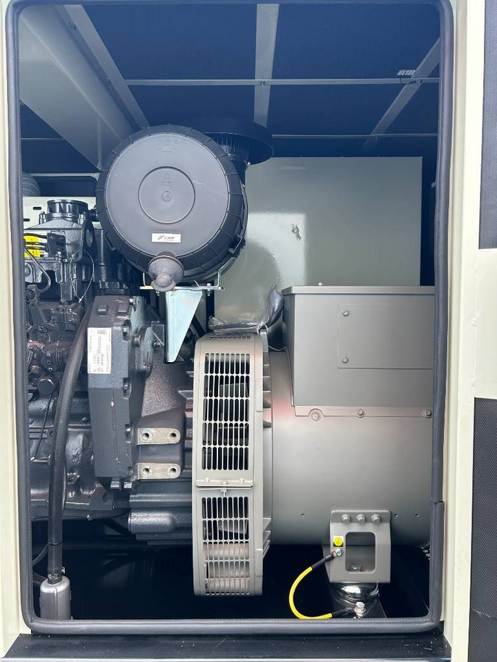 Gerador elétrico nuevo Iveco NEF45TM3 - 132 kVA Generator - DPX-19792: foto 15
