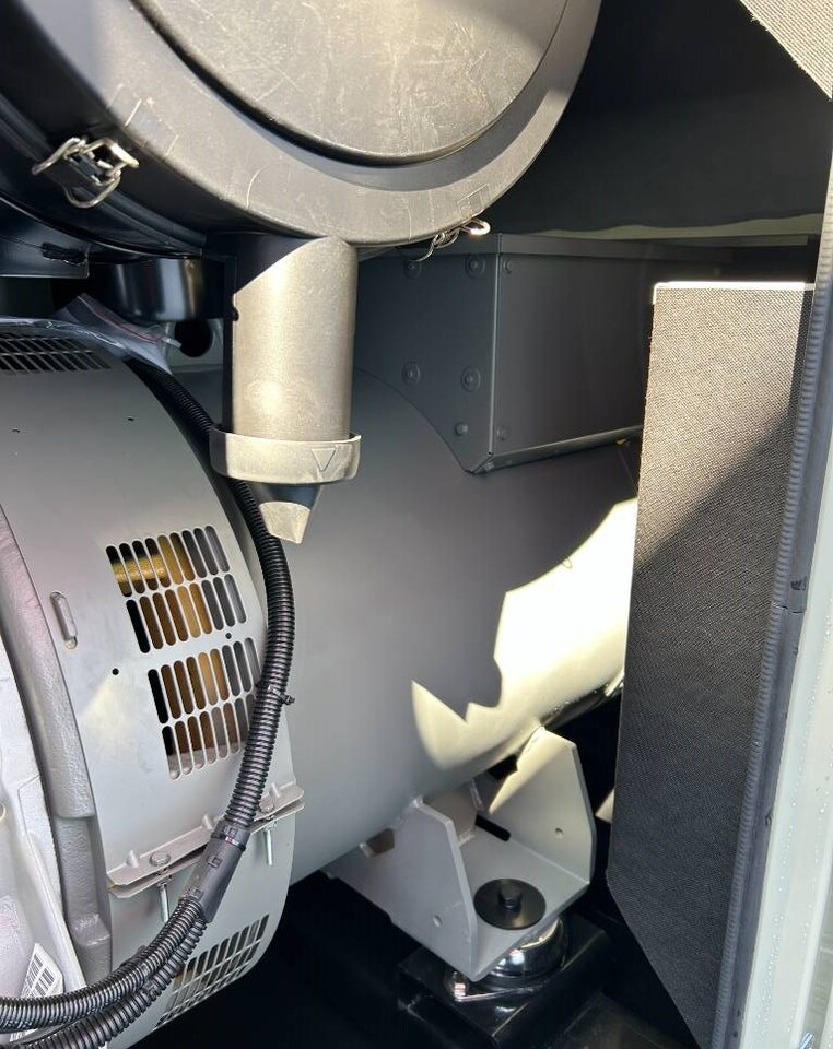 Perkins 2506C-E15TAG1 - 500 kVA Generator - DPX-19813 - Gerador elétrico: foto 4 Perkins 2506C-E15TAG1 - 500 kVA Generator - DPX-19813 - Gerador elétrico: foto 4