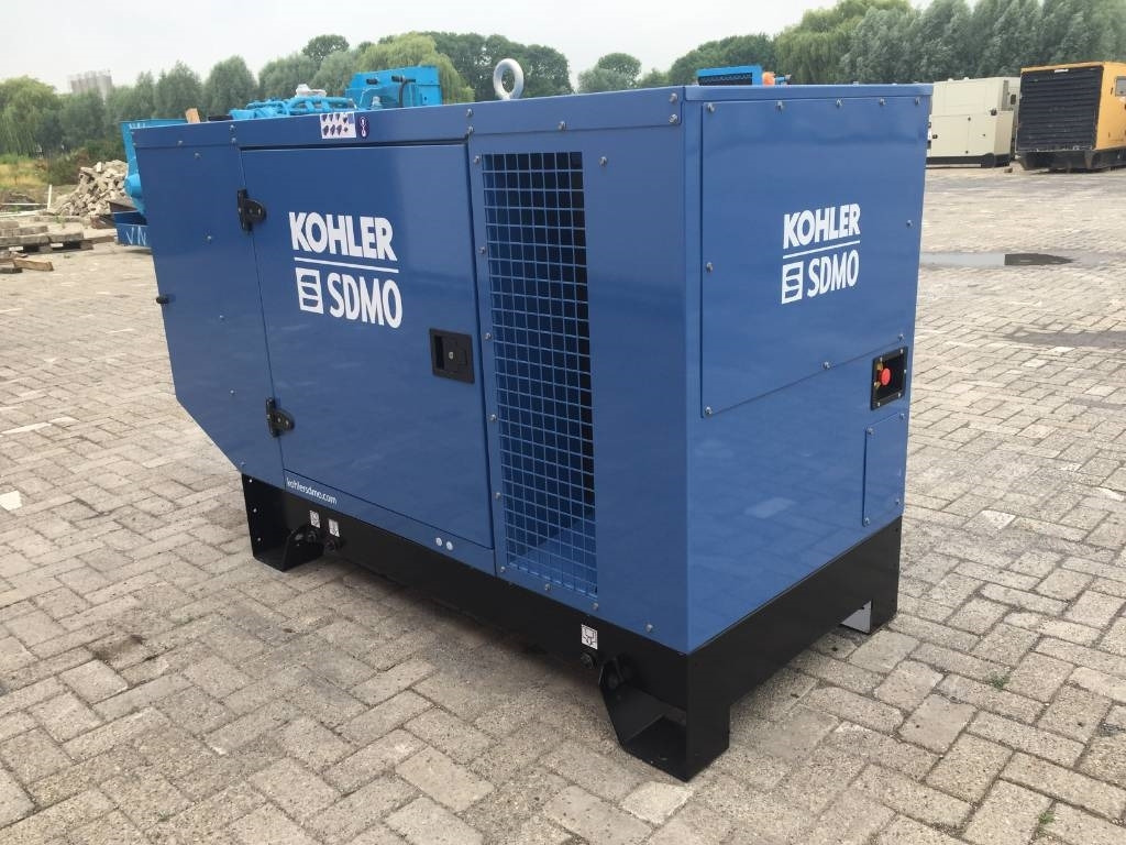 Sdmo K22 - 22 kVA Generator - DPX-17003 - Gerador elétrico: foto 3 Sdmo K22 - 22 kVA Generator - DPX-17003 - Gerador elétrico: foto 3