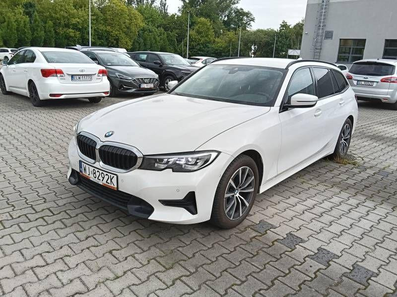 BMW 318I KOMBI - Automóvel: foto 2 BMW 318I KOMBI - Automóvel: foto 2
