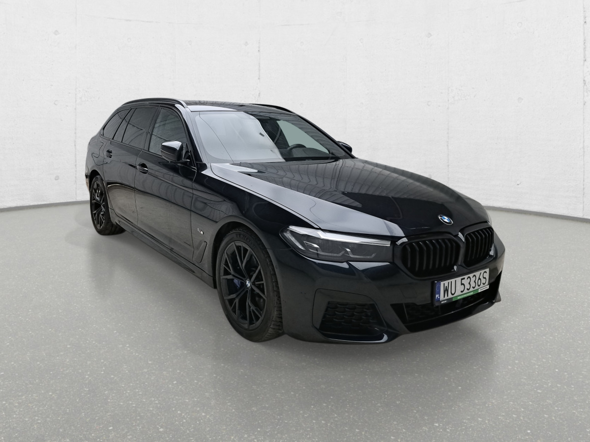 BMW 520D XDRIVE KOMBI - Automóvel: foto 2 BMW 520D XDRIVE KOMBI - Automóvel: foto 2