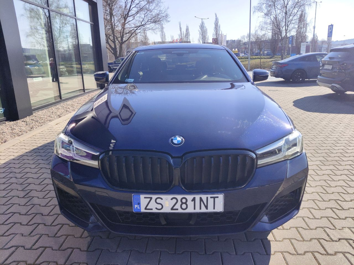 BMW 530e xDrive M Sport SEDAN - Sedã: foto 5 BMW 530e xDrive M Sport SEDAN - Sedã: foto 5