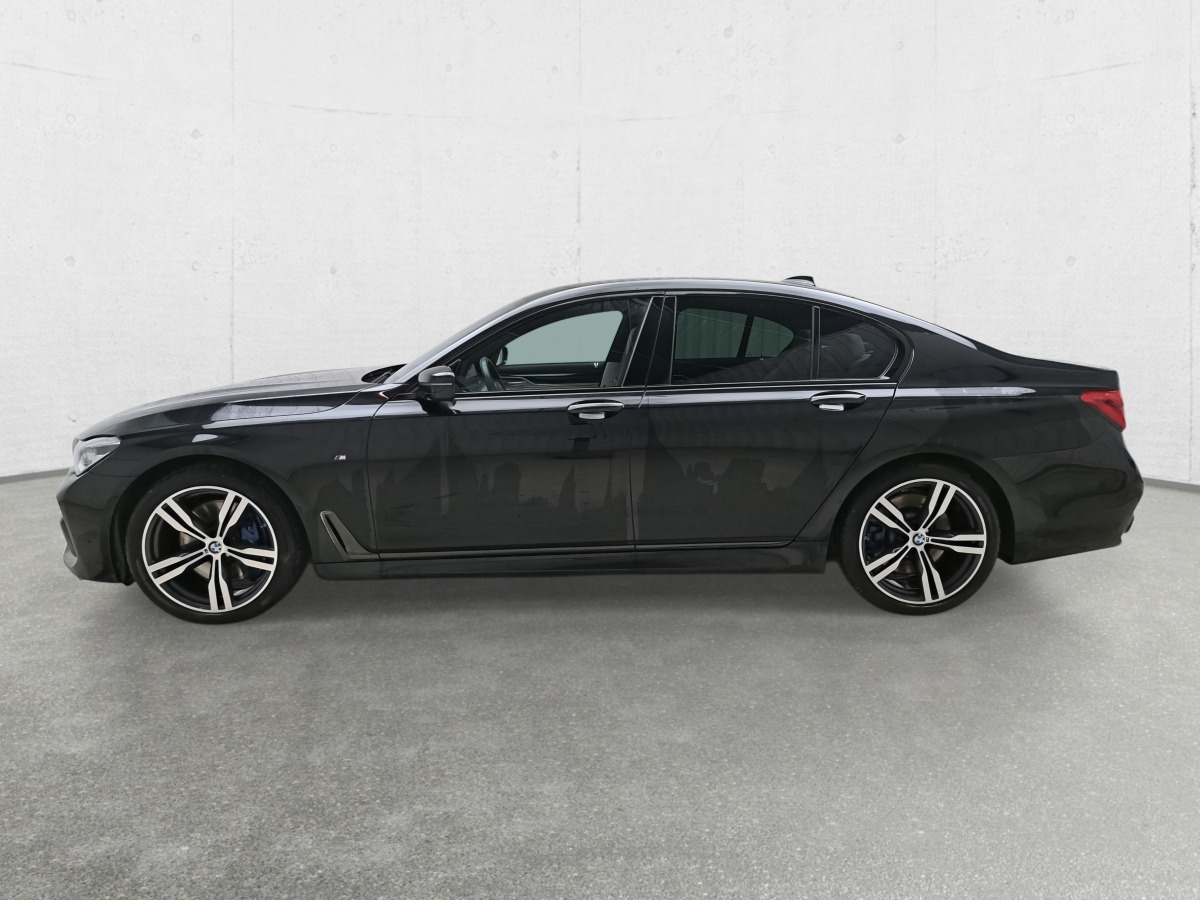 BMW 750d xDrive SEDAN - Sedã: foto 5 BMW 750d xDrive SEDAN - Sedã: foto 5
