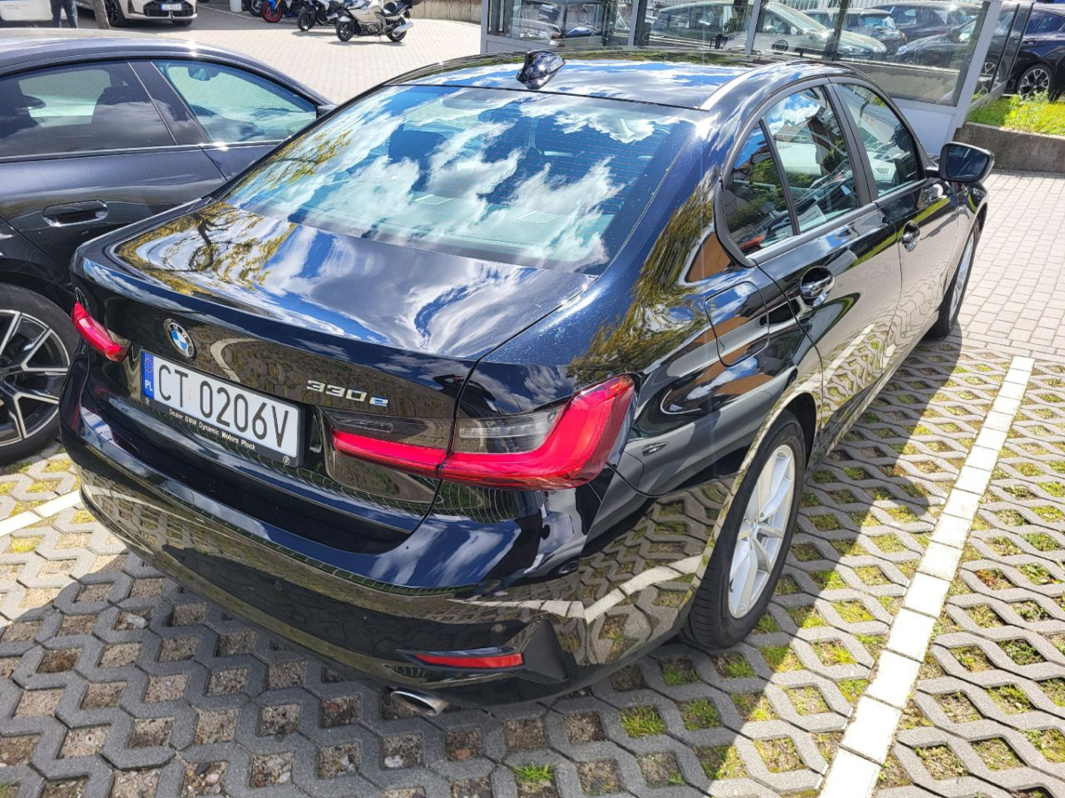 BMW SEDAN - Sedã: foto 2 BMW SEDAN - Sedã: foto 2