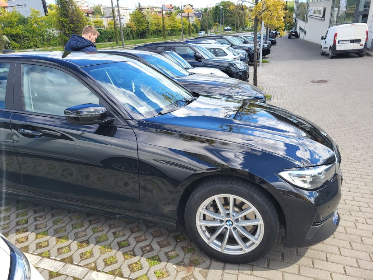 BMW SEDAN - Sedã: foto 5 BMW SEDAN - Sedã: foto 5