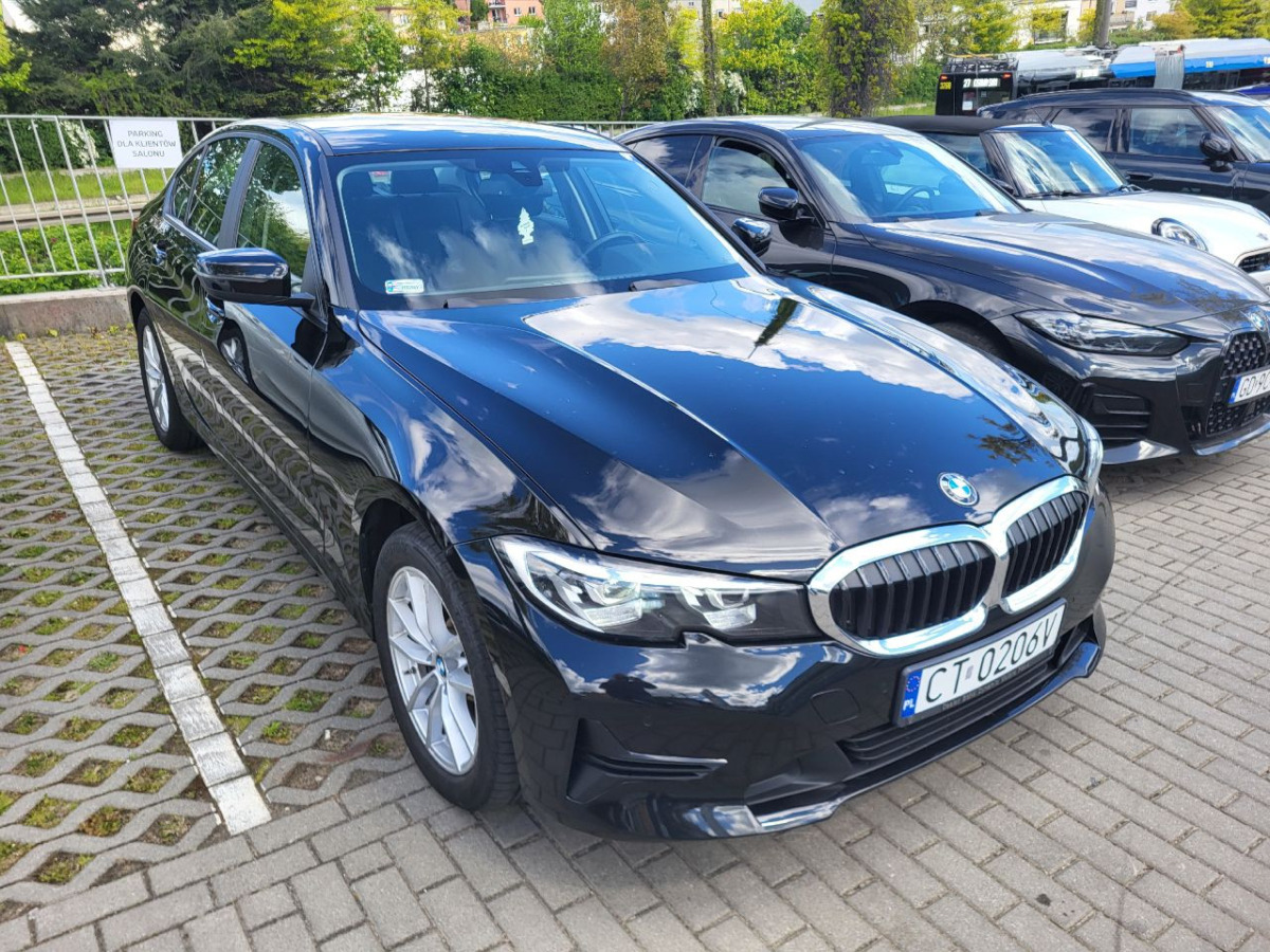 BMW SEDAN - Sedã: foto 1 BMW SEDAN - Sedã: foto 1
