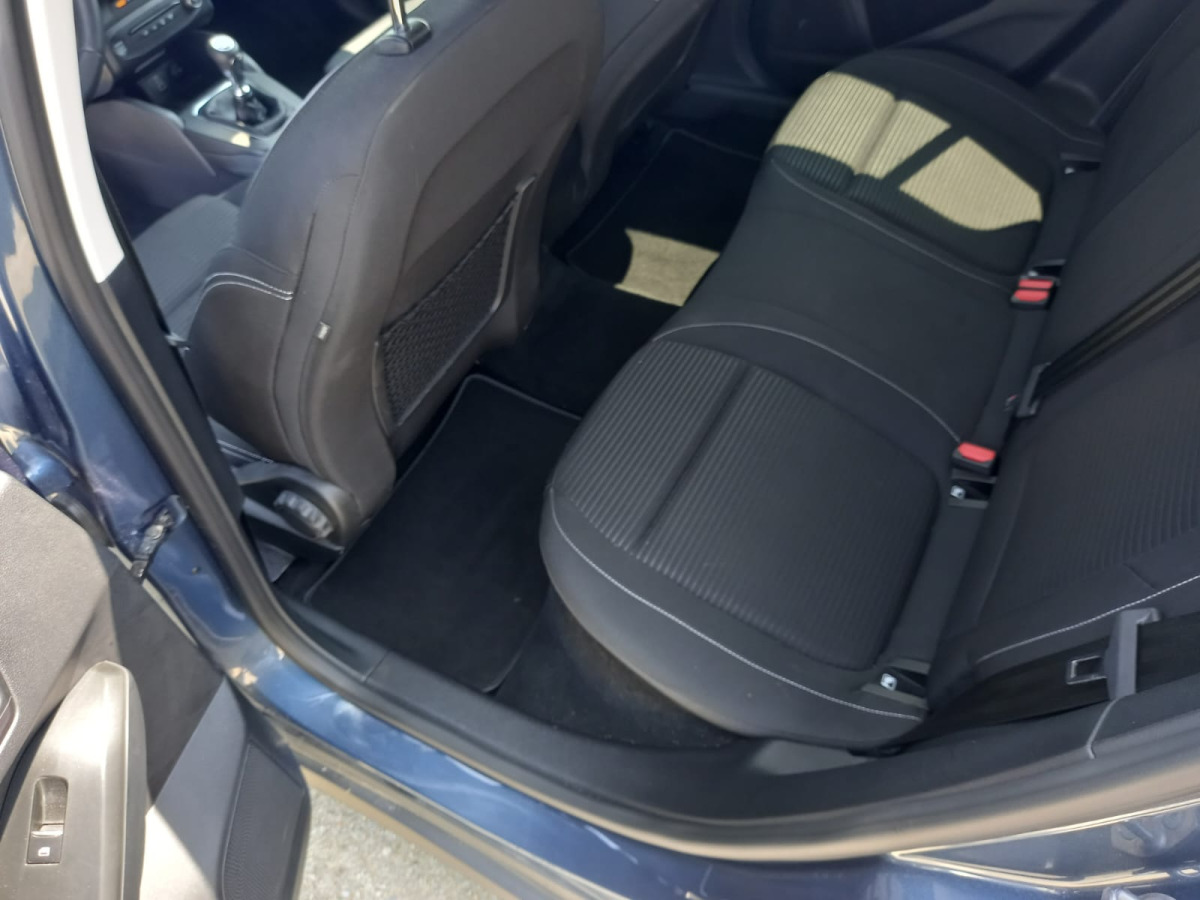 Automóvel FORD FOCUS KOMBI: foto 10