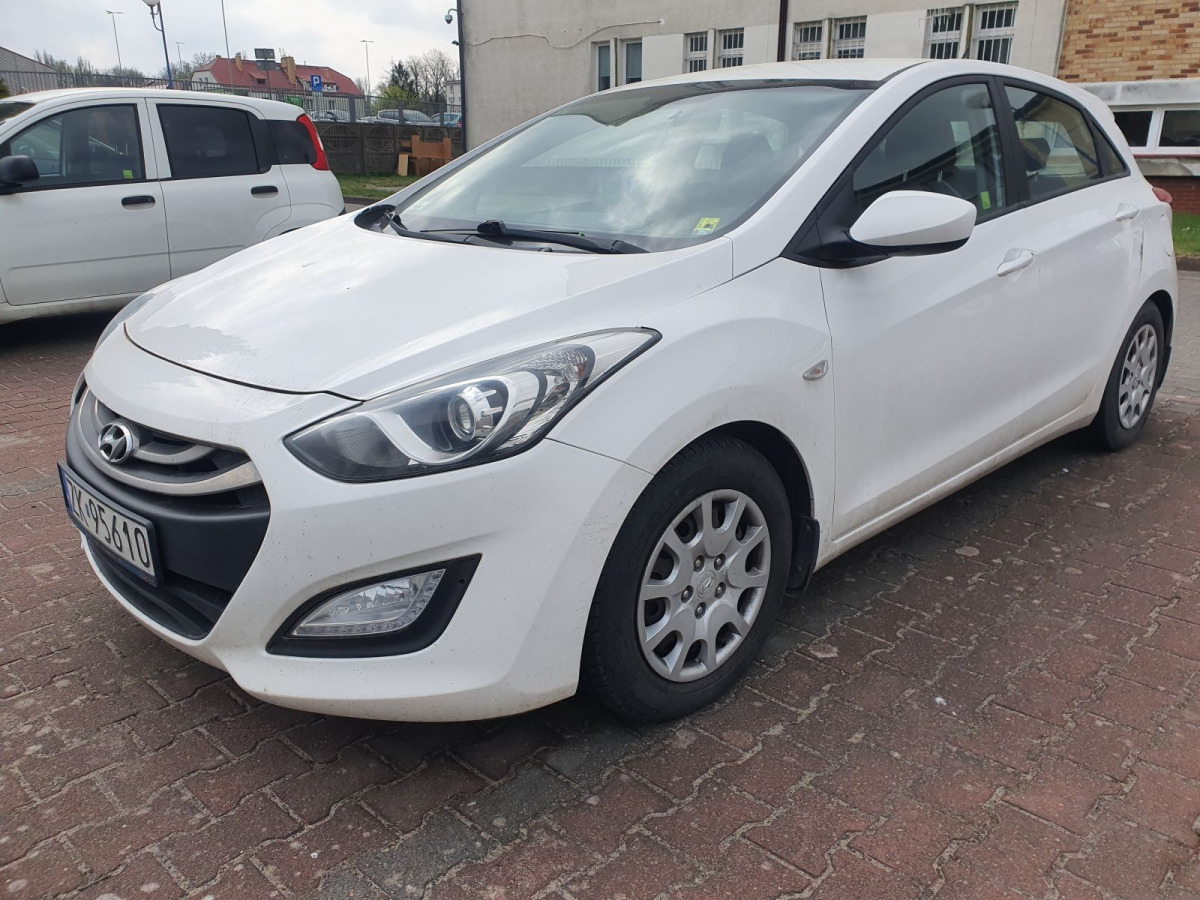 HYUNDAI I30 HATCHBACK - Hatchback: foto 2 HYUNDAI I30 HATCHBACK - Hatchback: foto 2