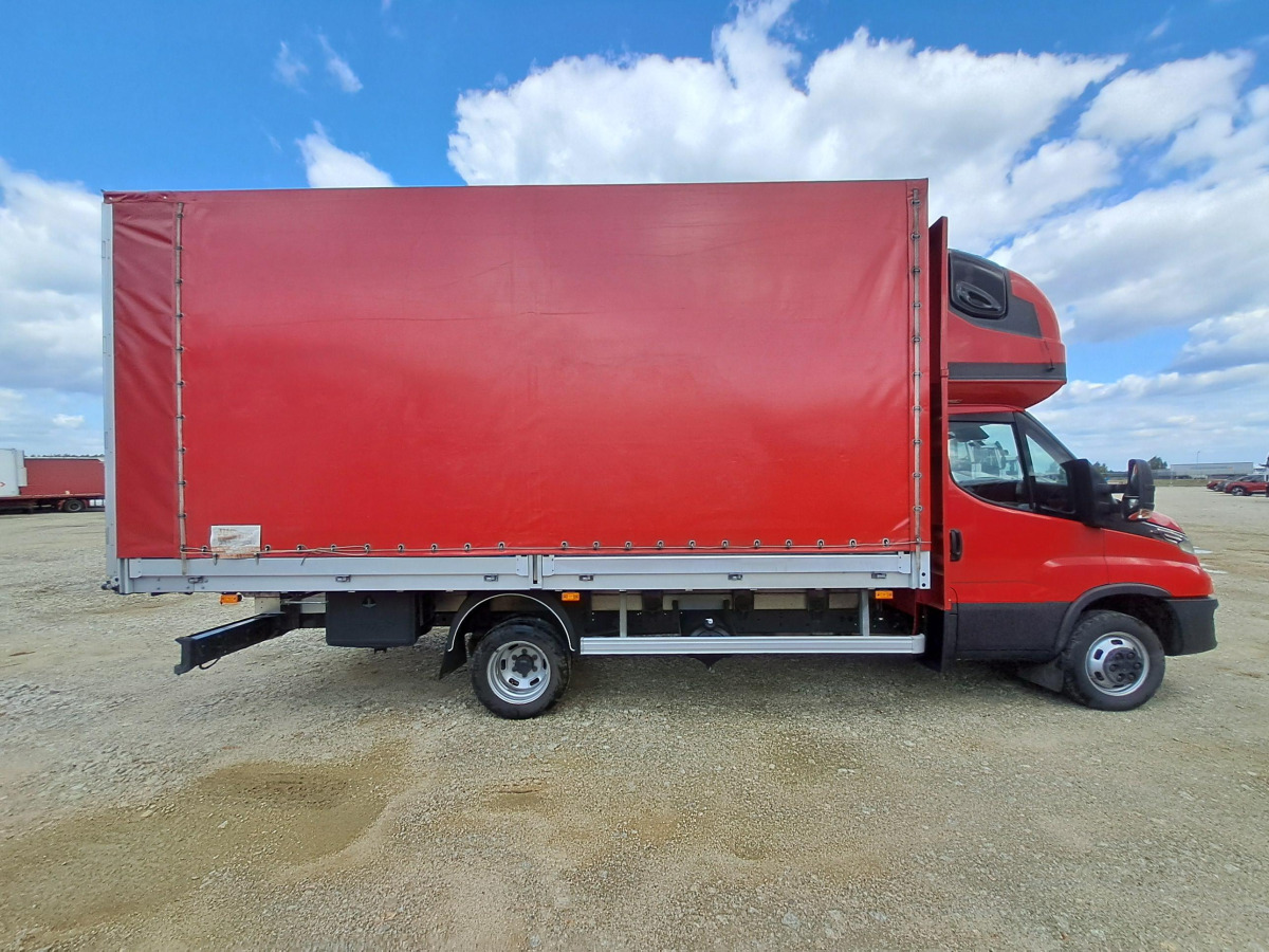 IVECO DAILY PLANDEKA - Furgão de toldo: foto 4 IVECO DAILY PLANDEKA - Furgão de toldo: foto 4