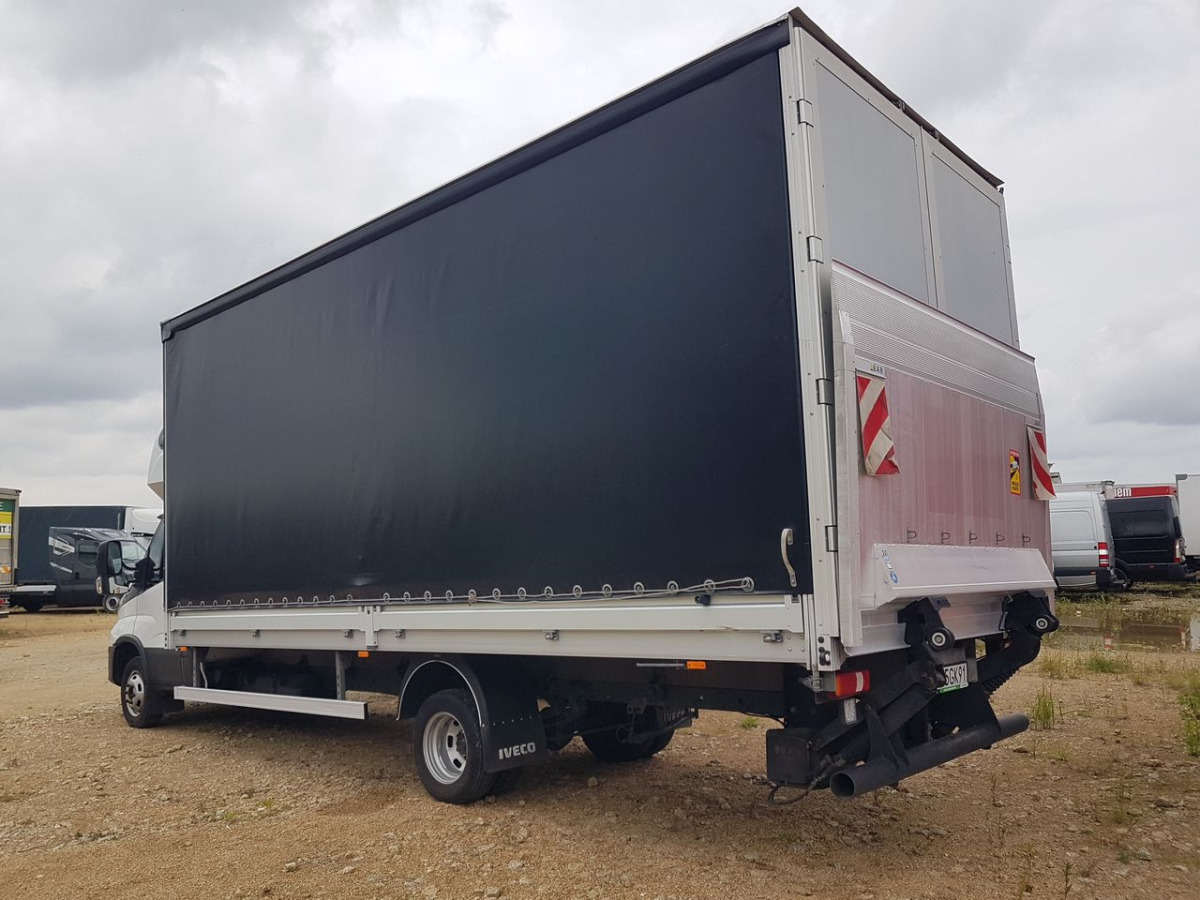 IVECO DAILY PLANDEKA Z WINDĄ - Furgão de toldo: foto 4 IVECO DAILY PLANDEKA Z WINDĄ - Furgão de toldo: foto 4