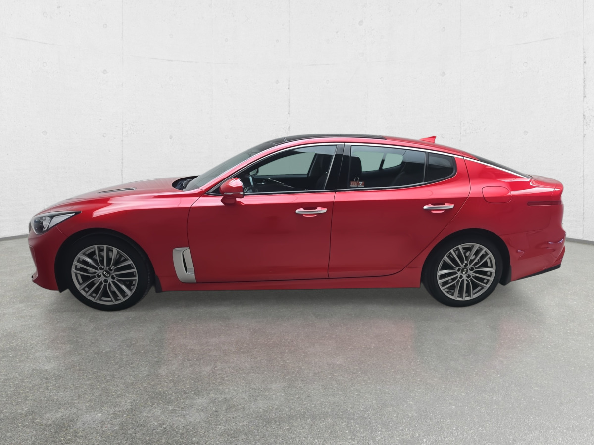 KIA STINGER LIFTBACK - Automóvel: foto 5 KIA STINGER LIFTBACK - Automóvel: foto 5