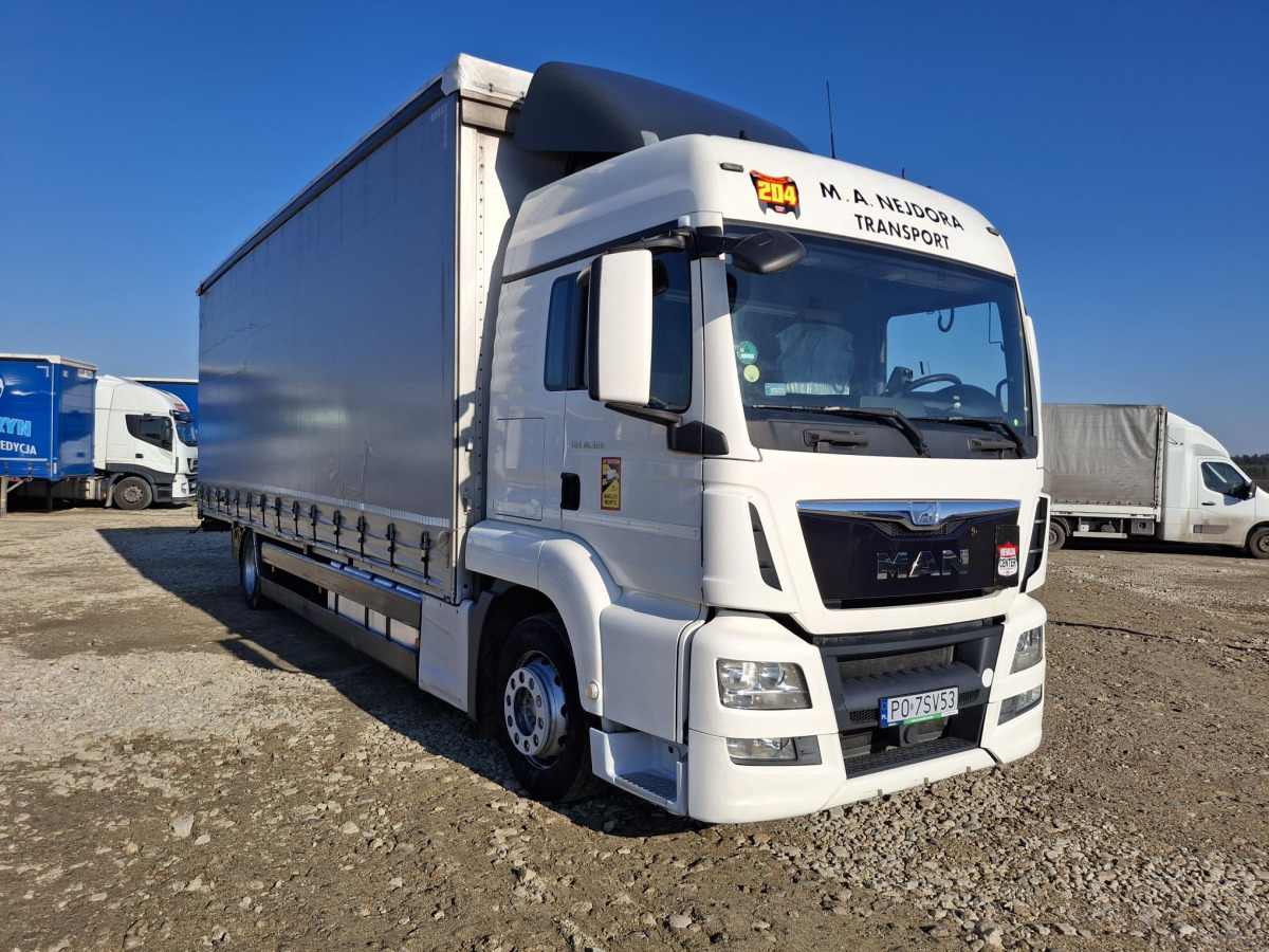 Caminhão com lona MAN TGS 18.320 4X2 LL SOLÓWKA: foto 1