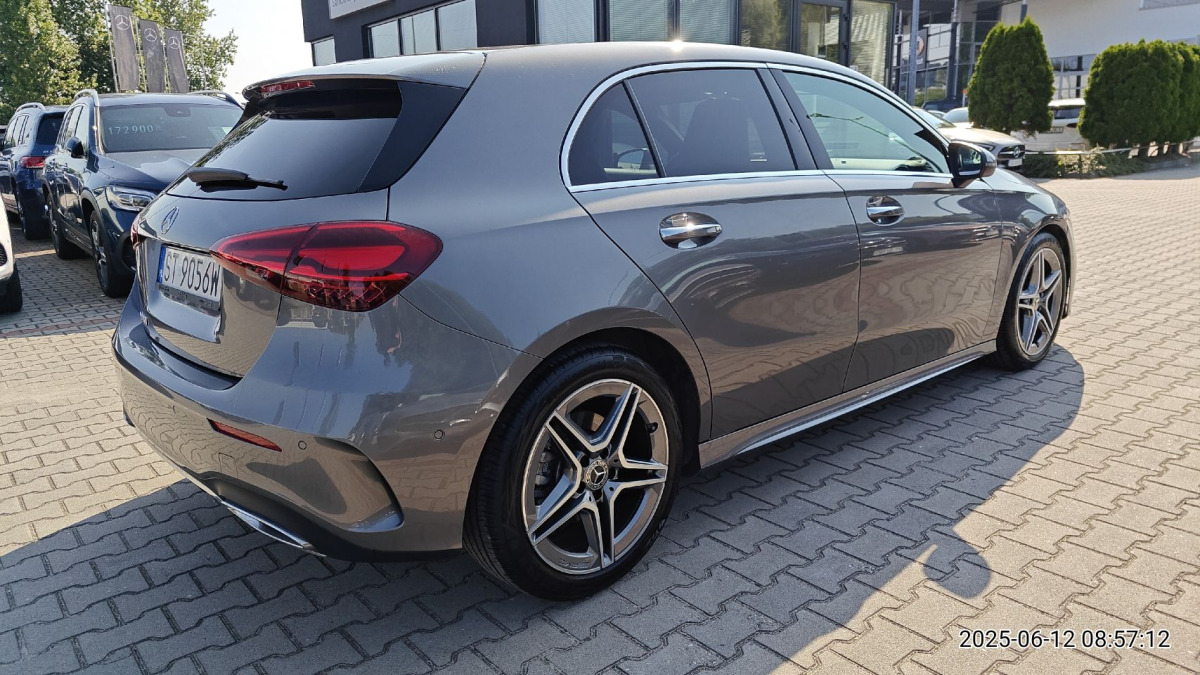 MERCEDES BENZ A 200 HATCHBACK - Hatchback: foto 4 MERCEDES BENZ A 200 HATCHBACK - Hatchback: foto 4