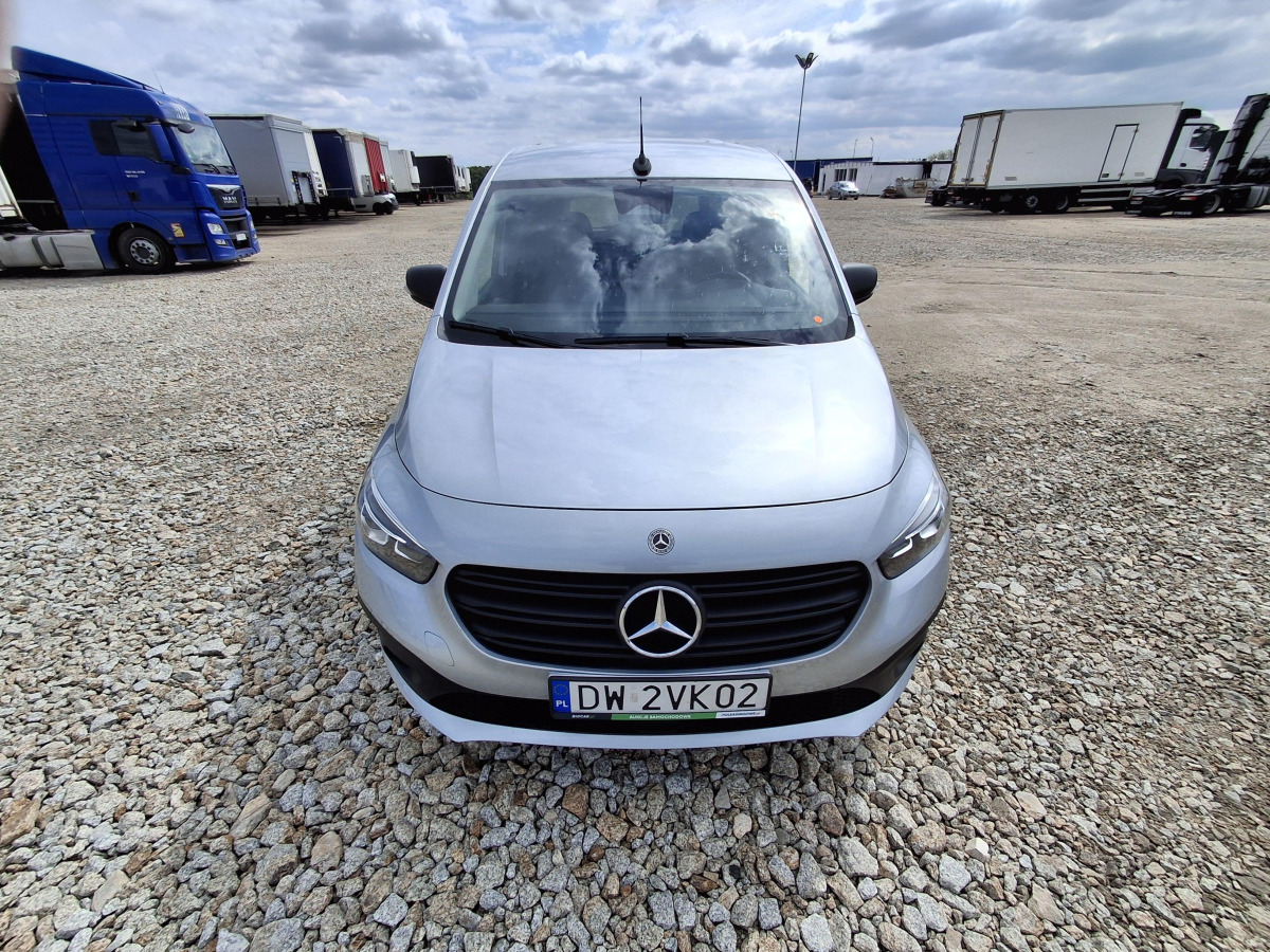 MERCEDES BENZ CITAN MINIVAN - Automóvel: foto 2 MERCEDES BENZ CITAN MINIVAN - Automóvel: foto 2