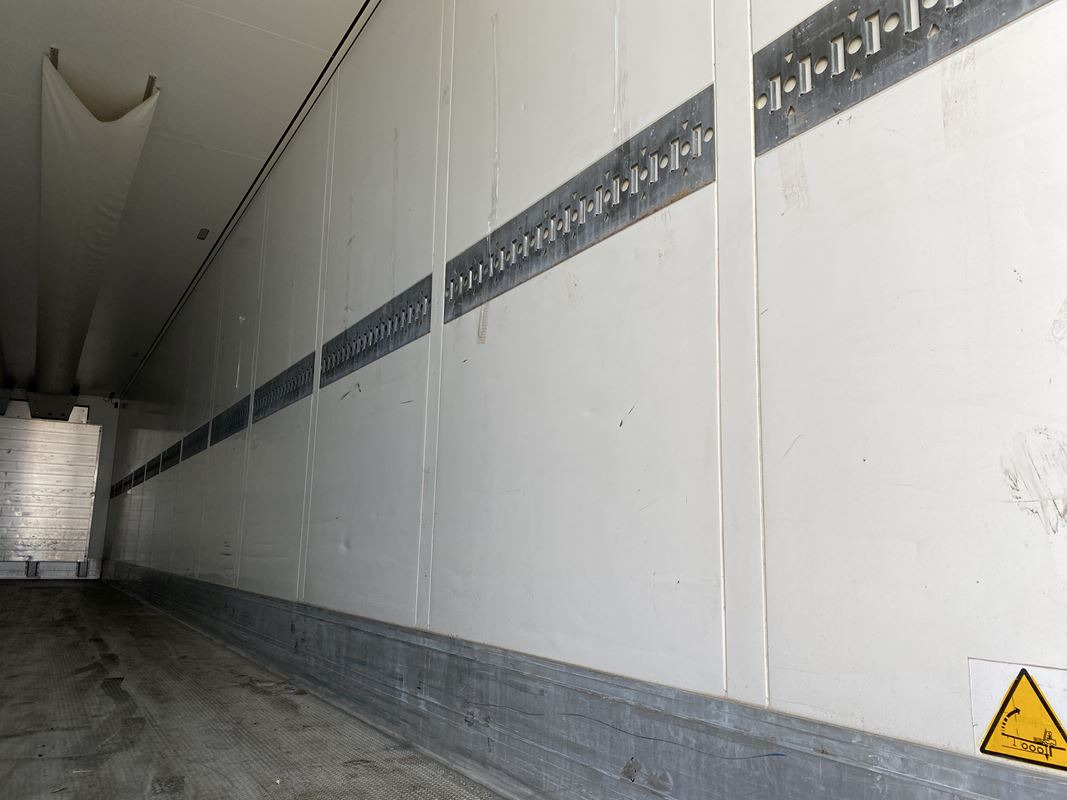 Semireboque frigorífico SCHMITZ CARGOBULL SCB*S3B CHŁODNIA: foto 12