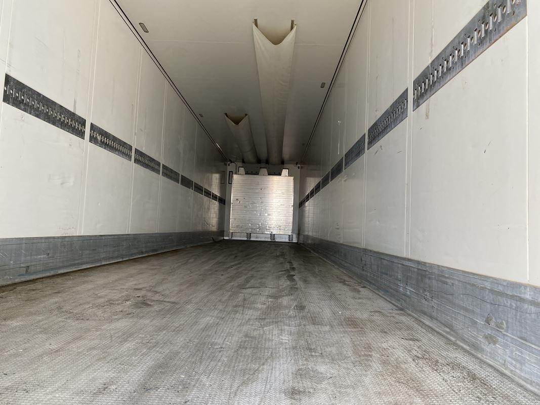 Semireboque frigorífico SCHMITZ CARGOBULL SCB*S3B CHŁODNIA: foto 9