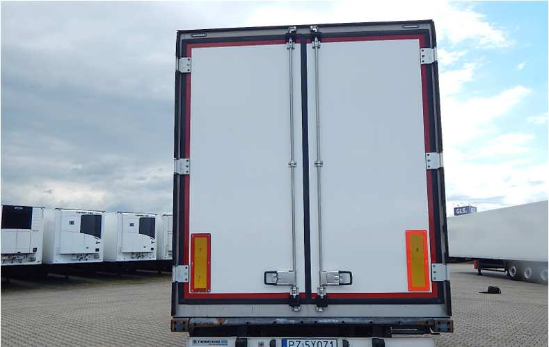 SCHMITZ SKO 24 CHŁODNIA - Reboque frigorífico: foto 4 SCHMITZ SKO 24 CHŁODNIA - Reboque frigorífico: foto 4