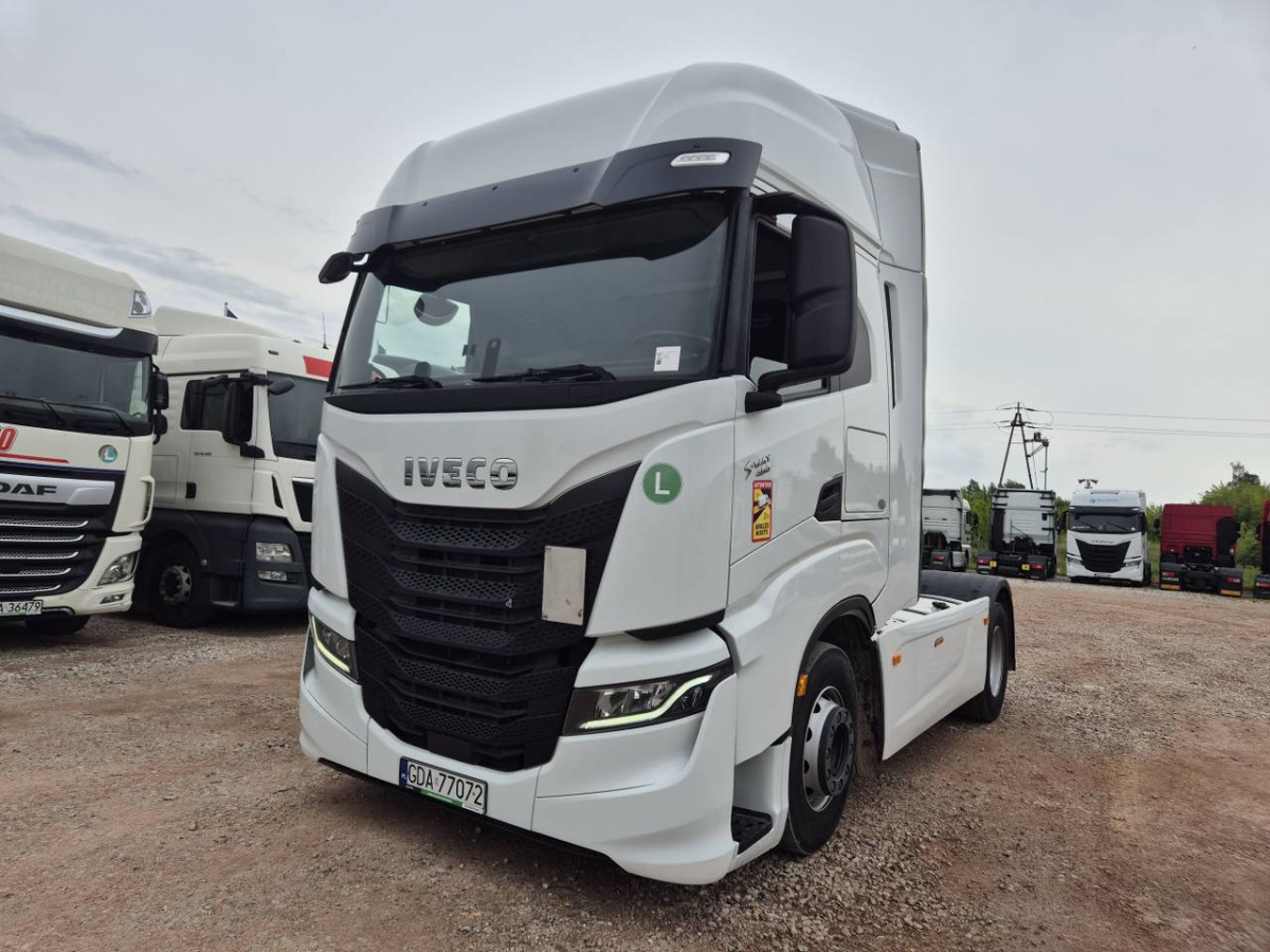 IVECO AS440ST/P CIĄGNIK SIODŁOWY - Tractor: foto 4 IVECO AS440ST/P CIĄGNIK SIODŁOWY - Tractor: foto 4