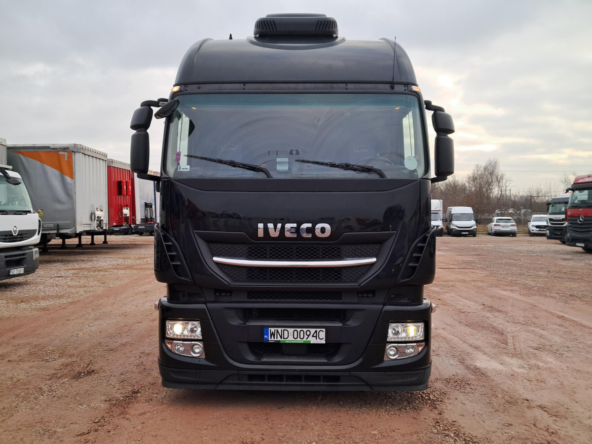 IVECO AS440T/ FP LT CIĄGNIK SIODŁOWY - Tractor: foto 3 IVECO AS440T/ FP LT CIĄGNIK SIODŁOWY - Tractor: foto 3
