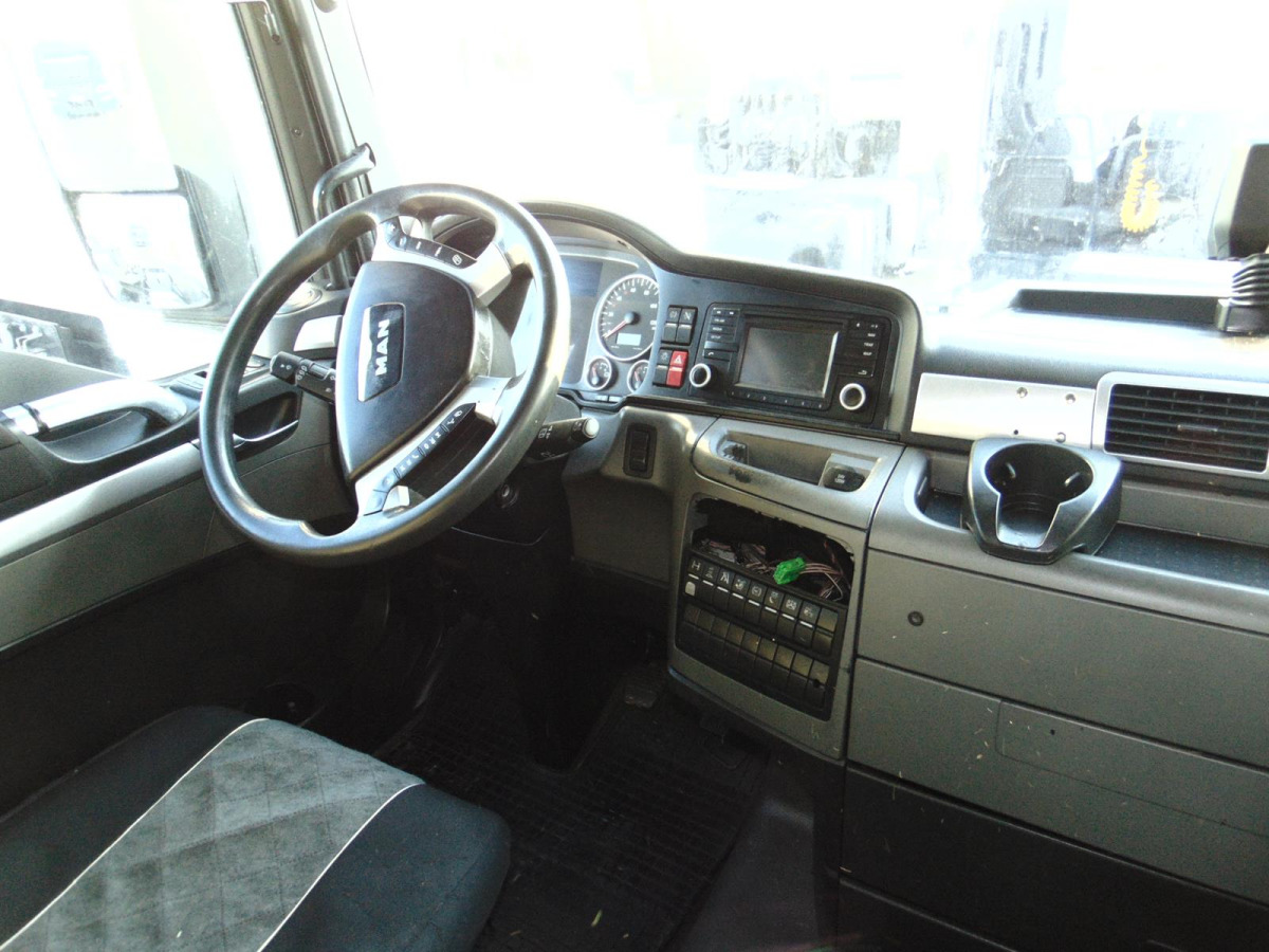 MAN TGX CIĄGNIK SIODŁOWY - Tractor: foto 5 MAN TGX CIĄGNIK SIODŁOWY - Tractor: foto 5